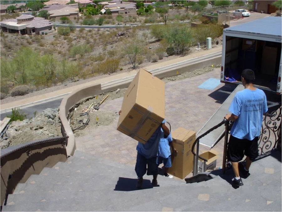 Above & Beyond Movers_5