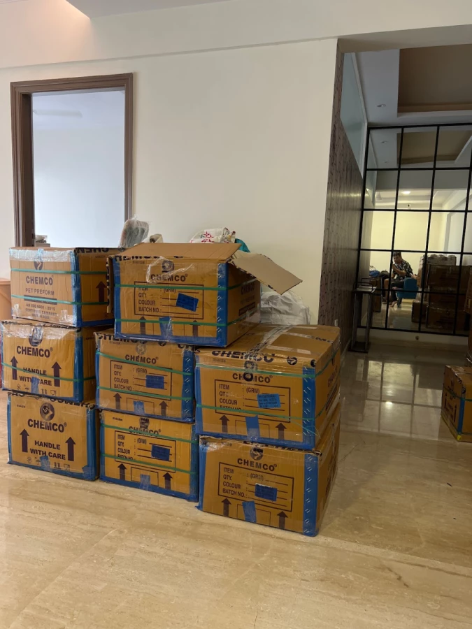 Adore International_5