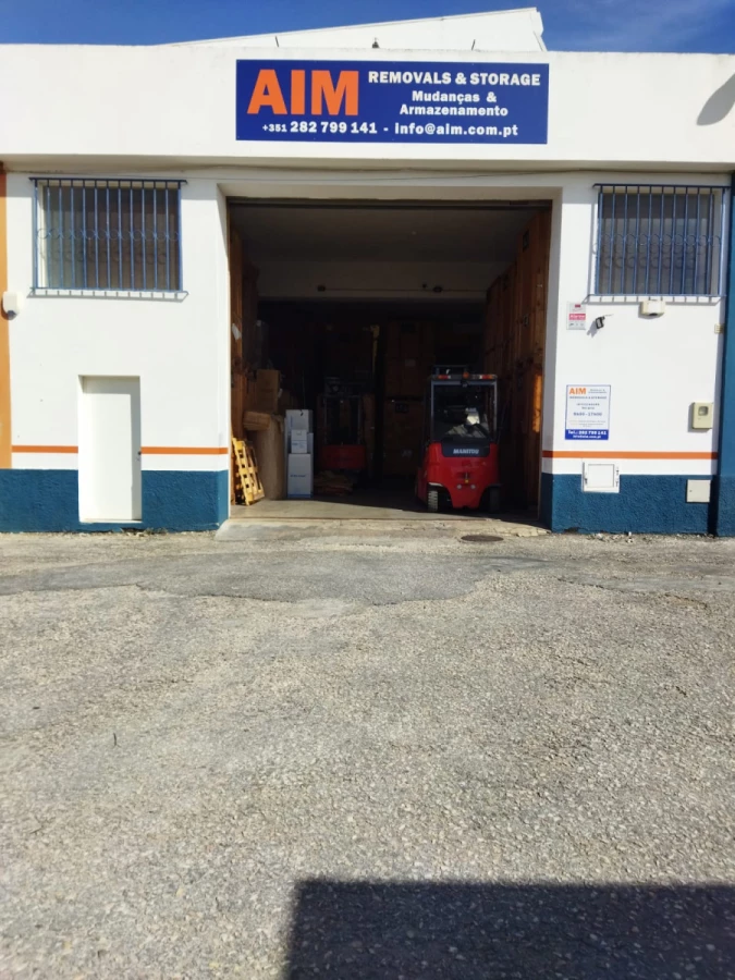 AIM Removals & Storage_2