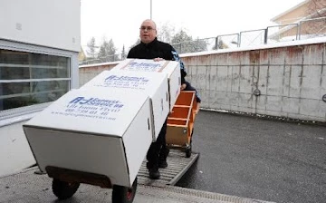 AJ Express-Service_4