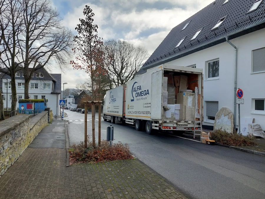 Alfa Omega World Movers_2