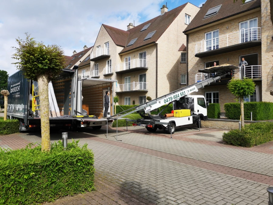 All-Up Ladderlift Service_4