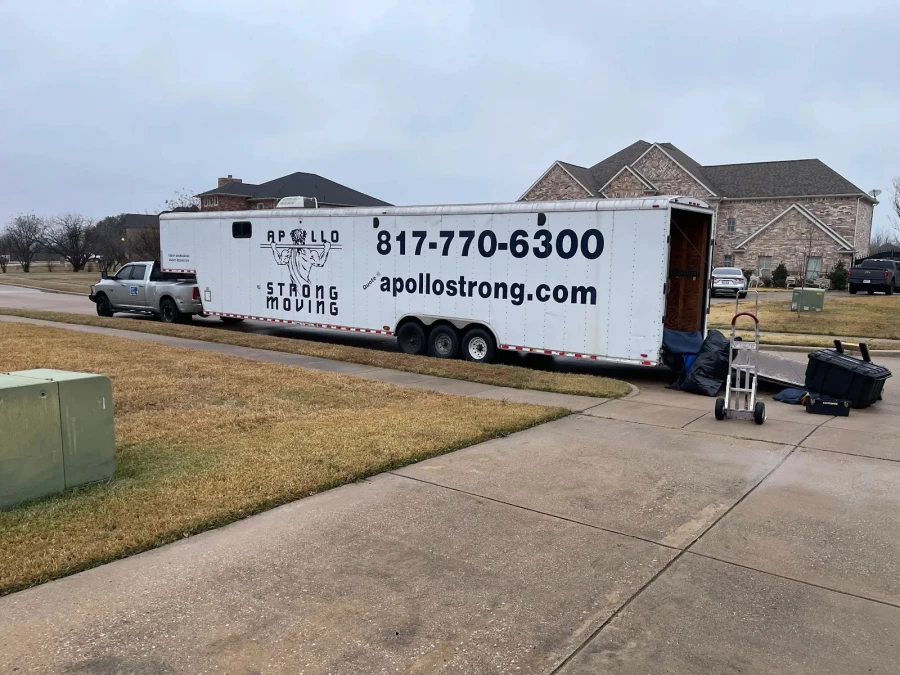 Apollo Strong Moving_2