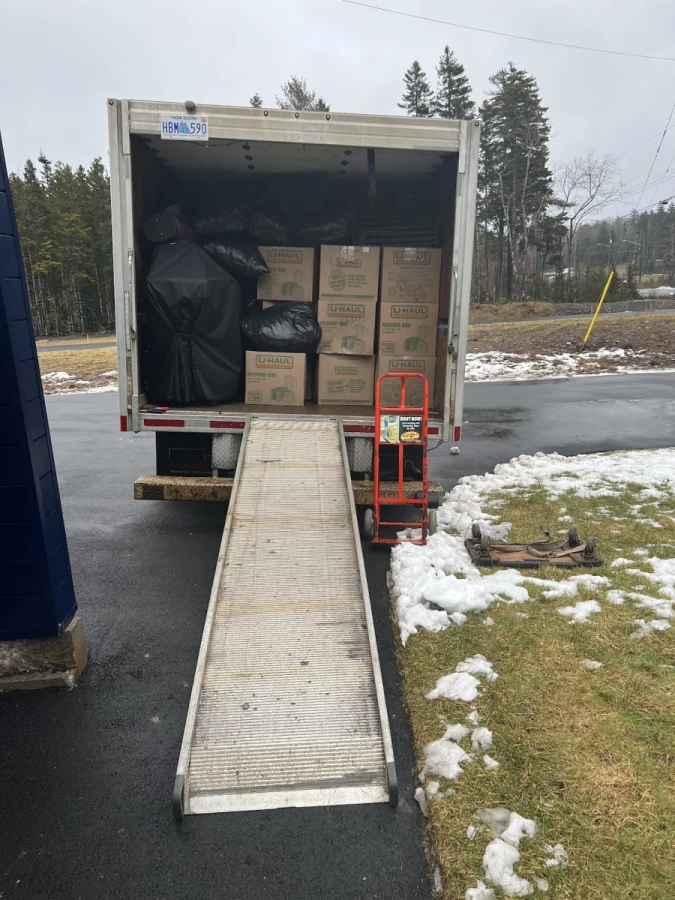 Armstrong Movers_1
