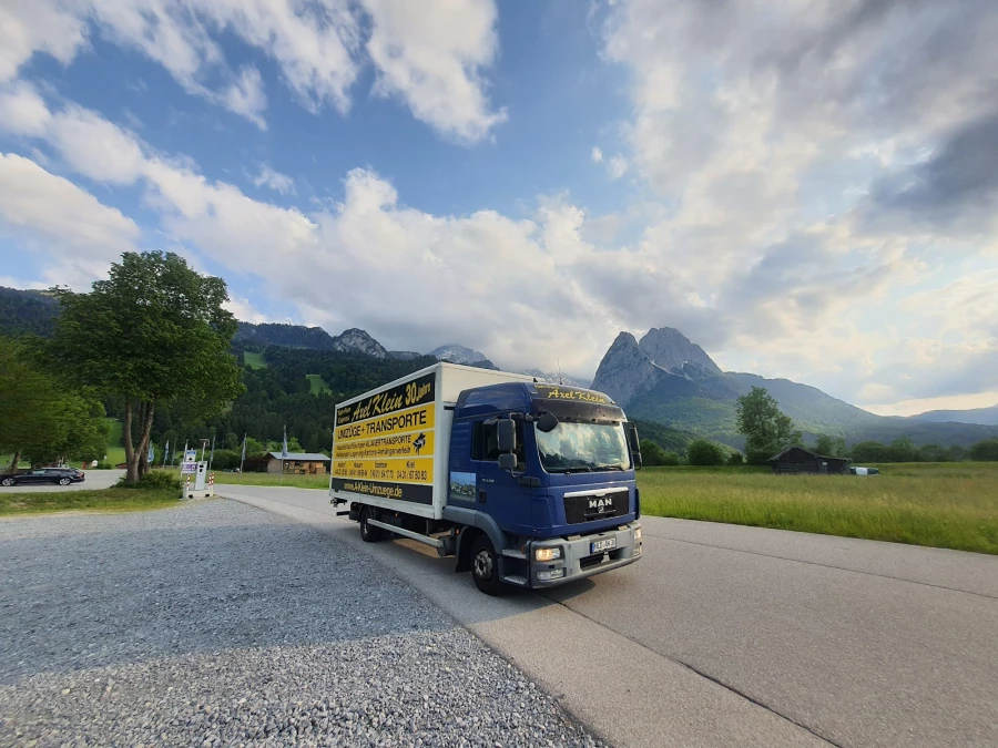 Axel Klein Umzüge_2