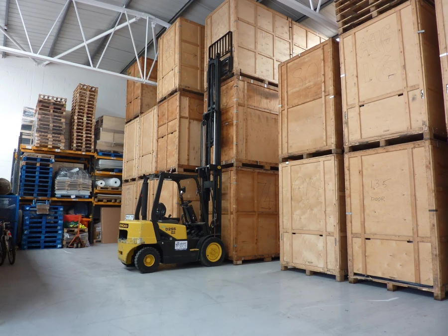 AYS Removals & Storage Ltd_2
