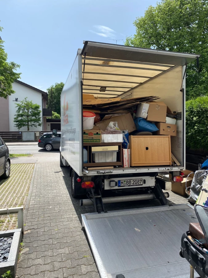 BB-Ideal Umzüge und Entrümpelung_2