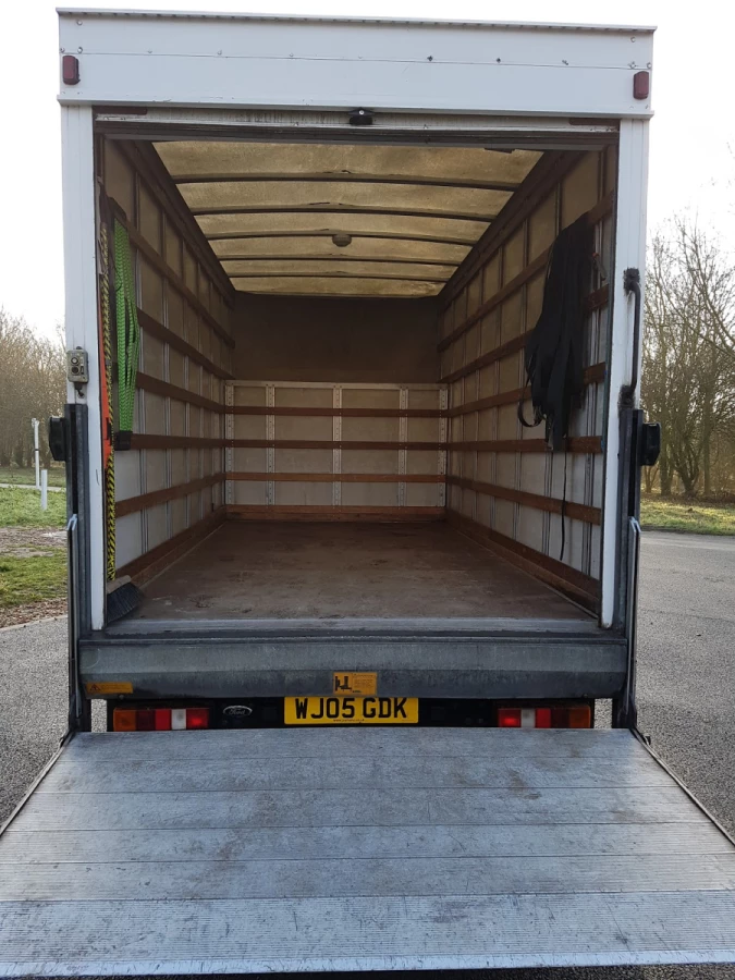 Bedford Man and Van Removals_3