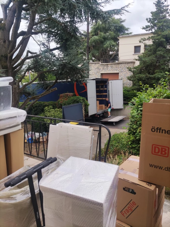 BERG Umzüge International_2