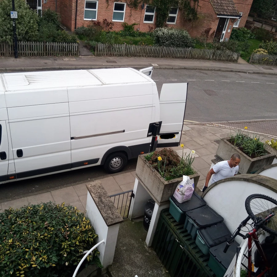Better Call Tom - Man & Van_4