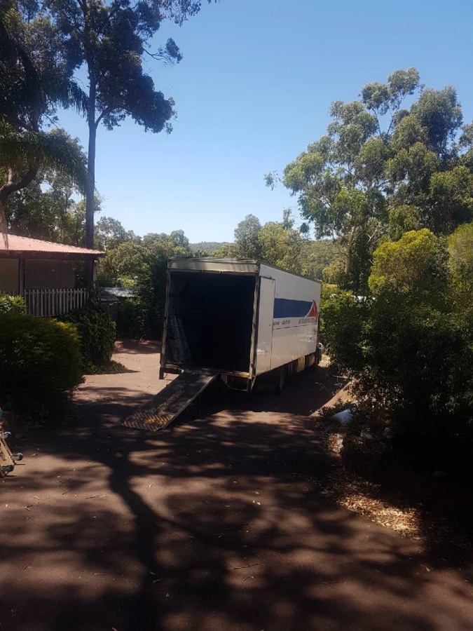 Big Red Removals Perth_3