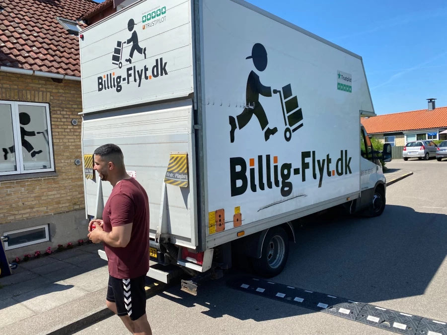 Billig Flyt_2