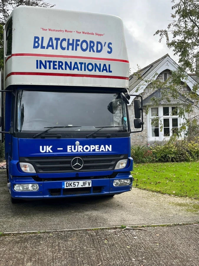 Blatchfords International_1