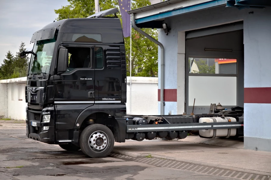 BlitzLine Logistik & Umzüge_3