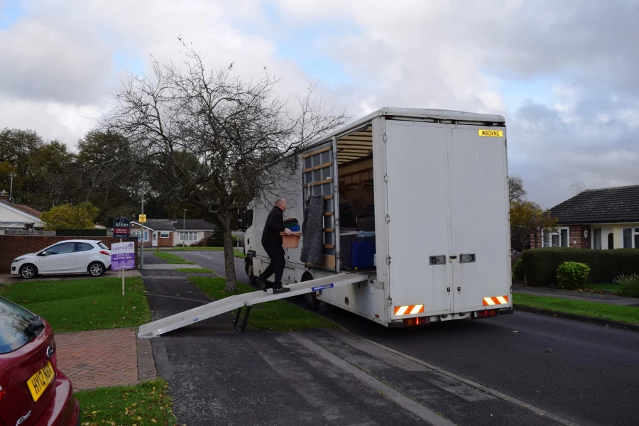 Bourke’s Removals_2
