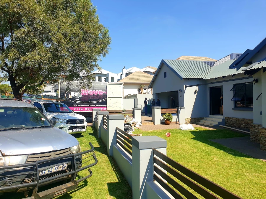 Box&Move Furniture Moving Company_5