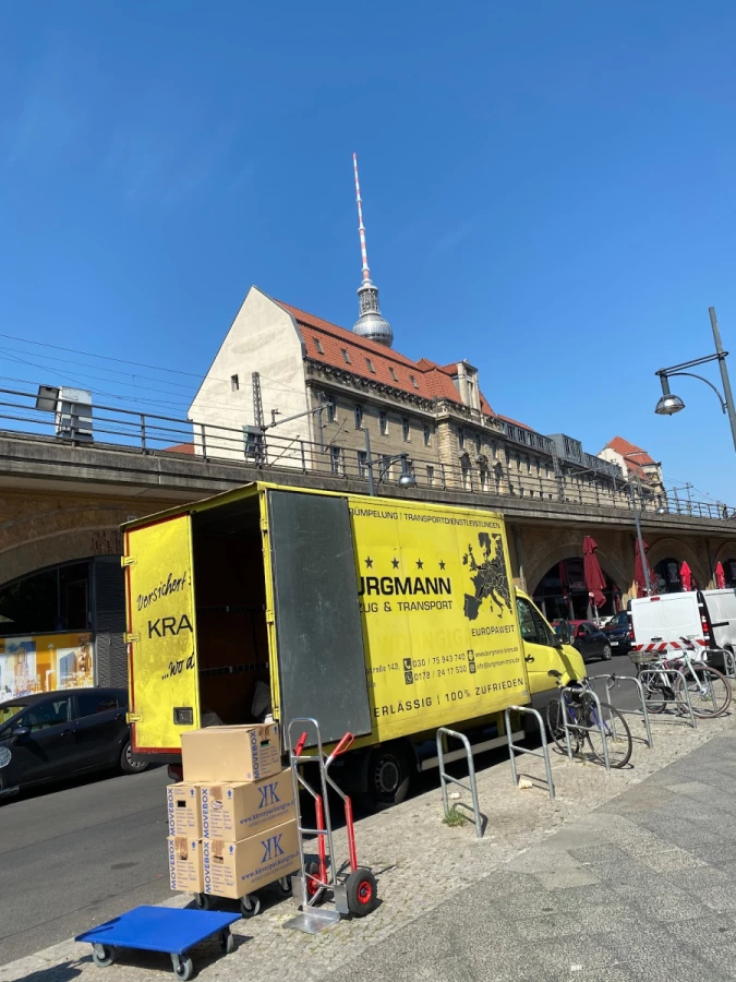 Burgmann Umzüge und Transport_1