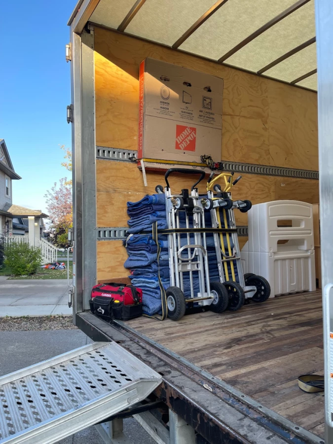 Calgary Movers Pro_2