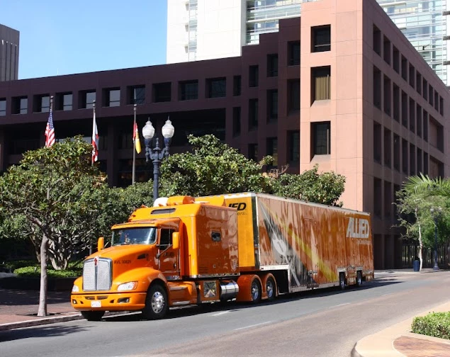 Callan & Woodworth Moving & Storage_2