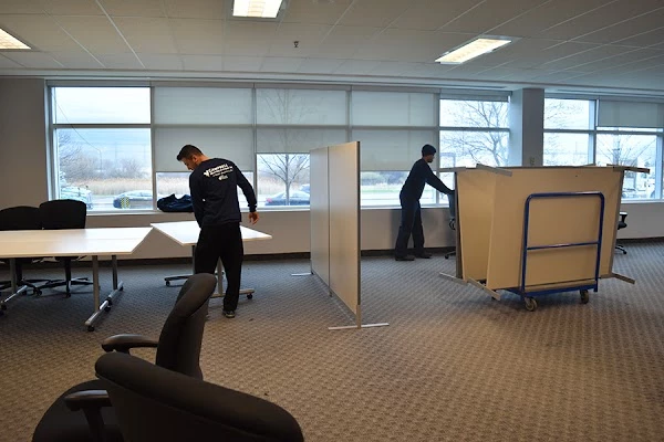Canada Moving_1