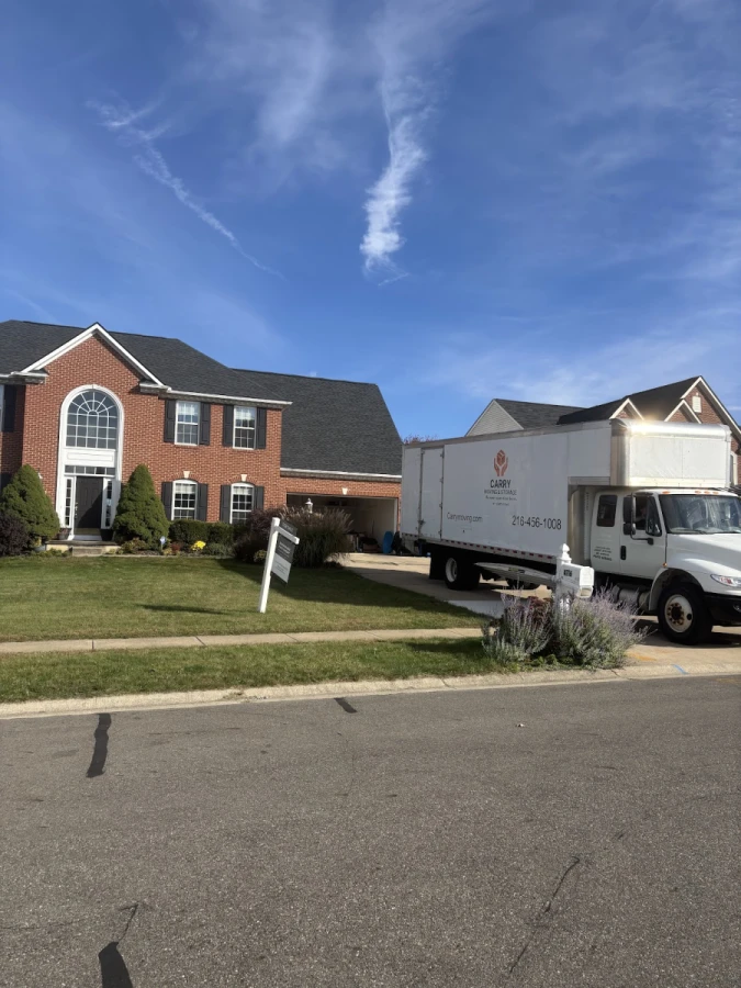 Carry Moving & Storage_4