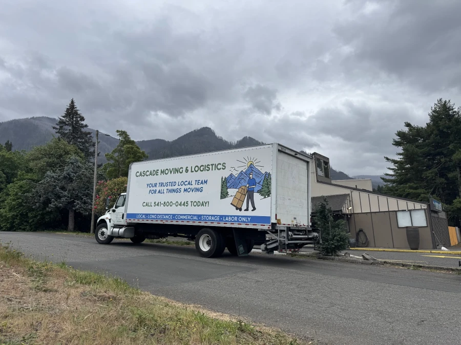 Cascade Moving & Logistics_4