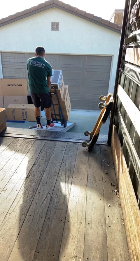 Celtic Moving & Storage_2