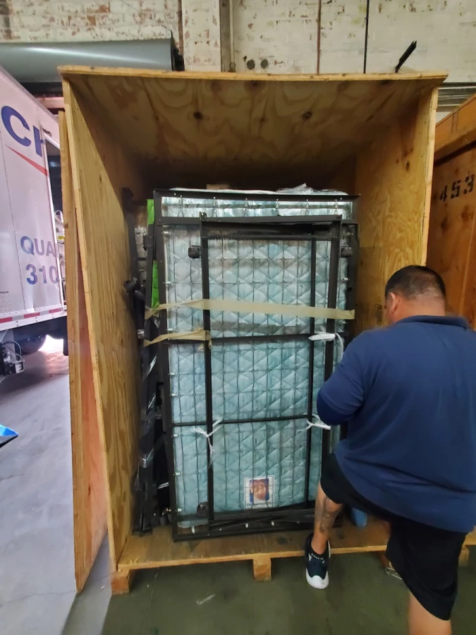 Chris’ Moving Men_2