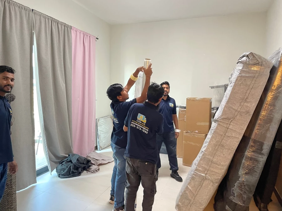 Classic Movers_3