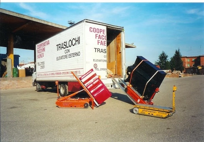 Coop 2000 - Traslochi E Facchinaggio_2