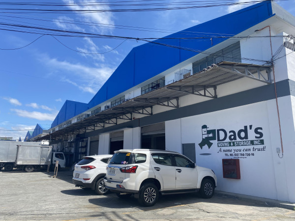 Dad’s Moving and Storage_1