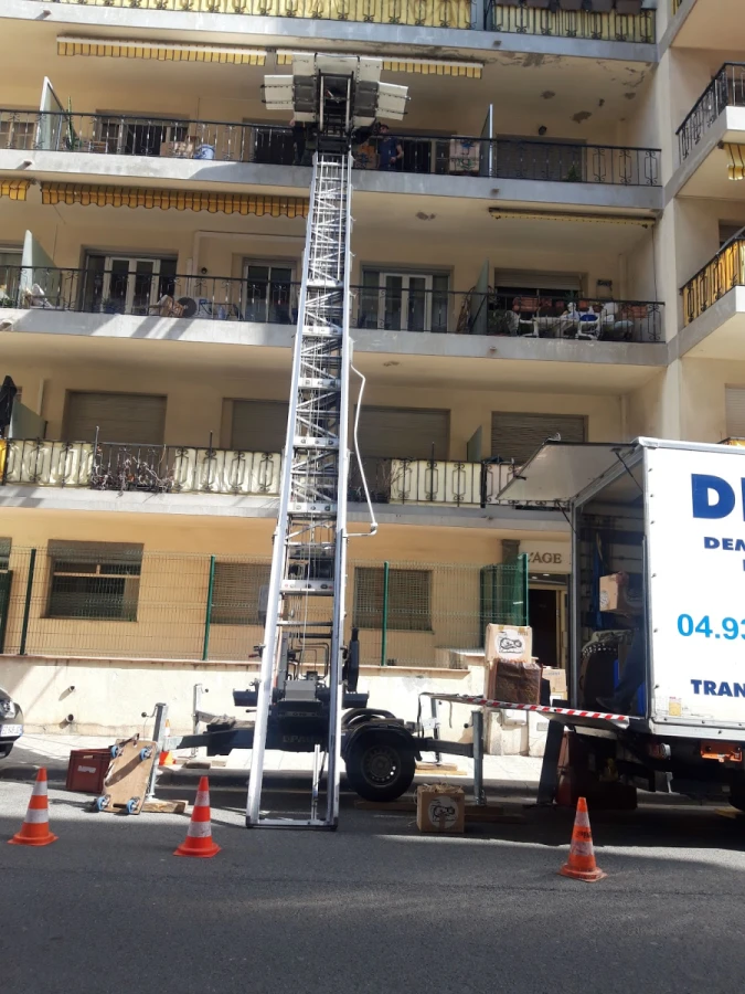 DEME AZUR SARL SND_1