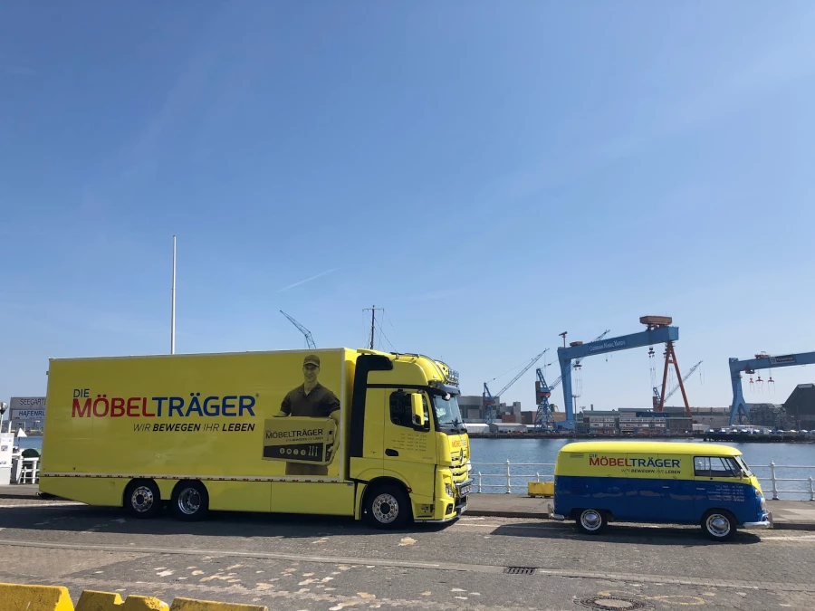 Die Möbelträger_2