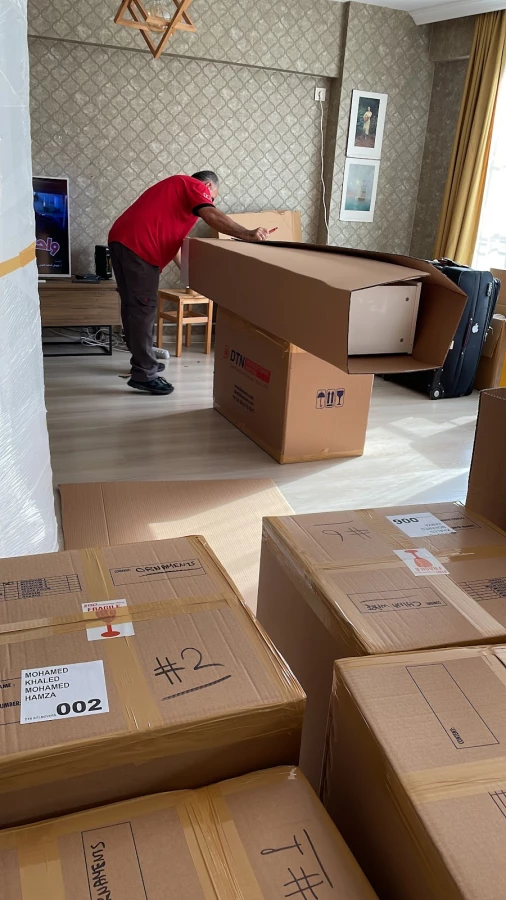 D.T.N. International Movers_2