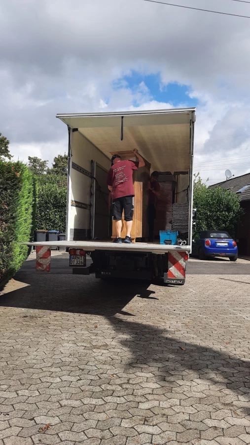 Düdden & Söhnchen Umzüge GmbH_4