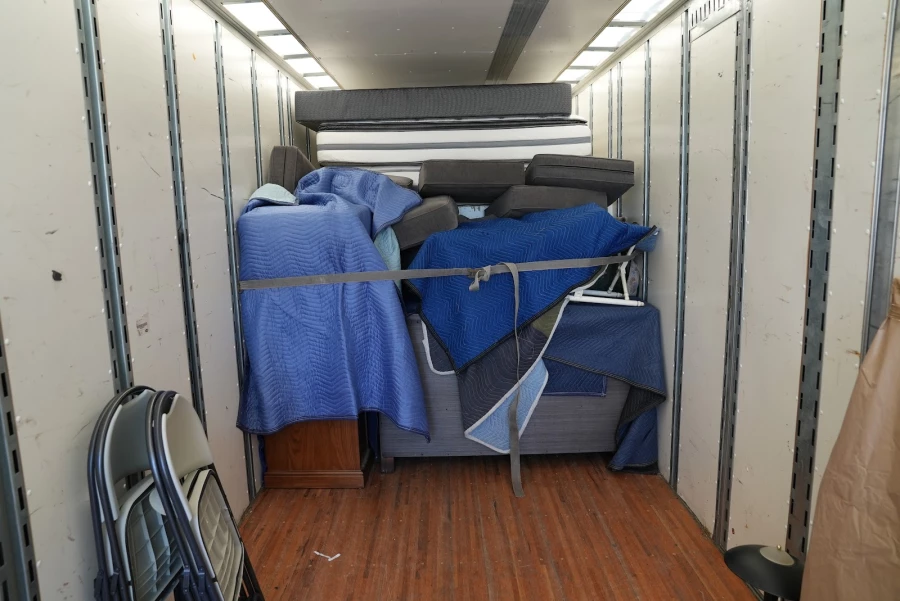 Easy Movers_4