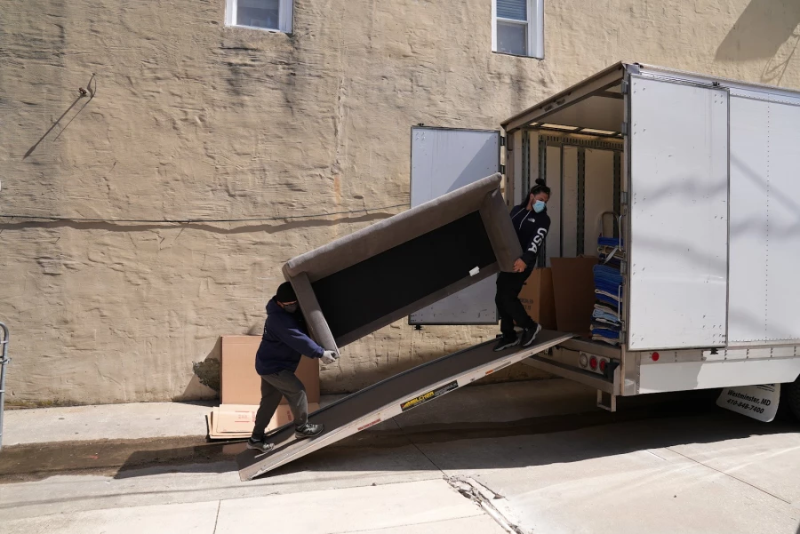 Easy Movers_5