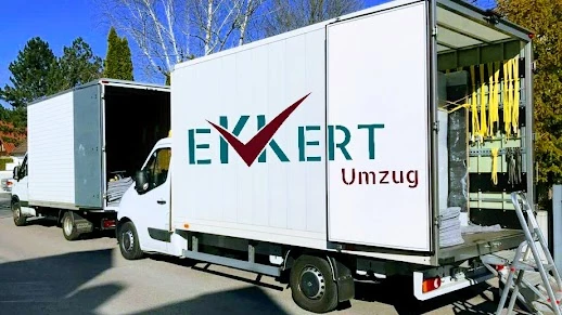 Ekkert Umzug_1