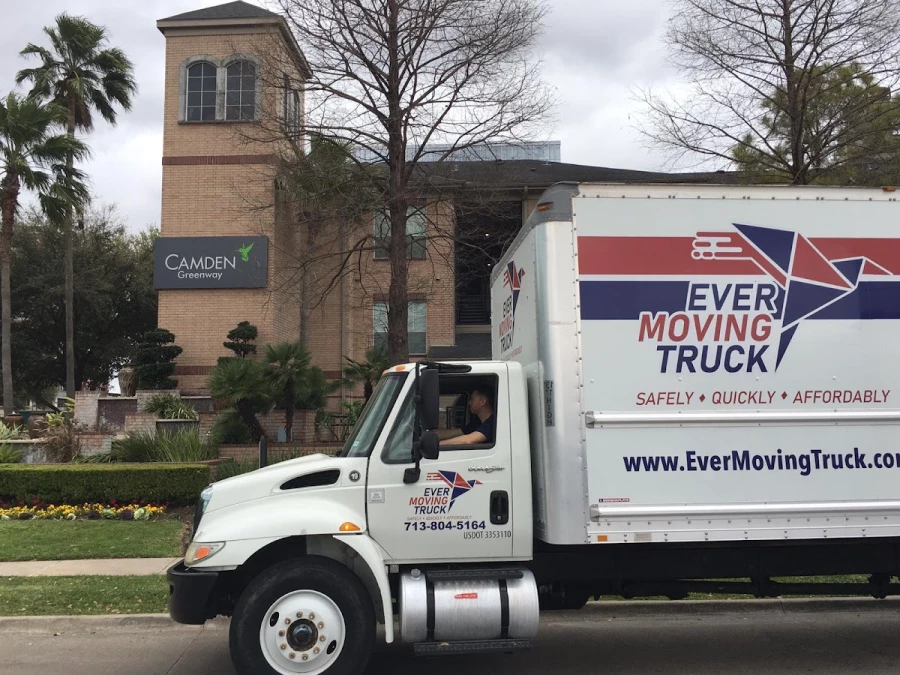Ever Moving Truck_1