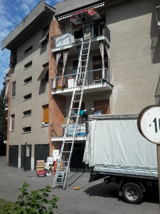 Facile Trasporti e Traslochi S.R.L.S._1