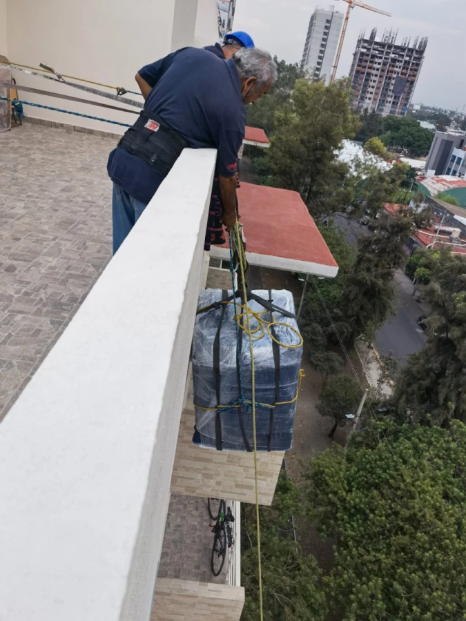 Fletes y Mudanzas Sandoval_2