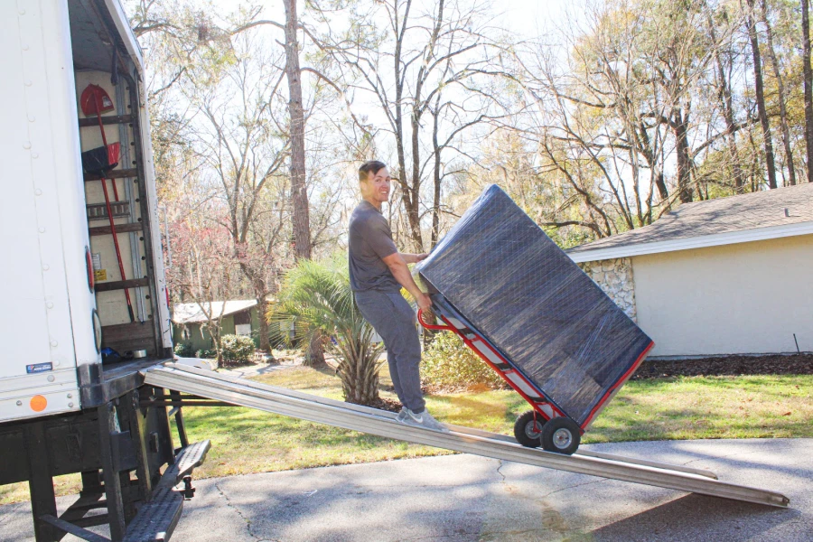 Florida Boys Moving & Storage_2