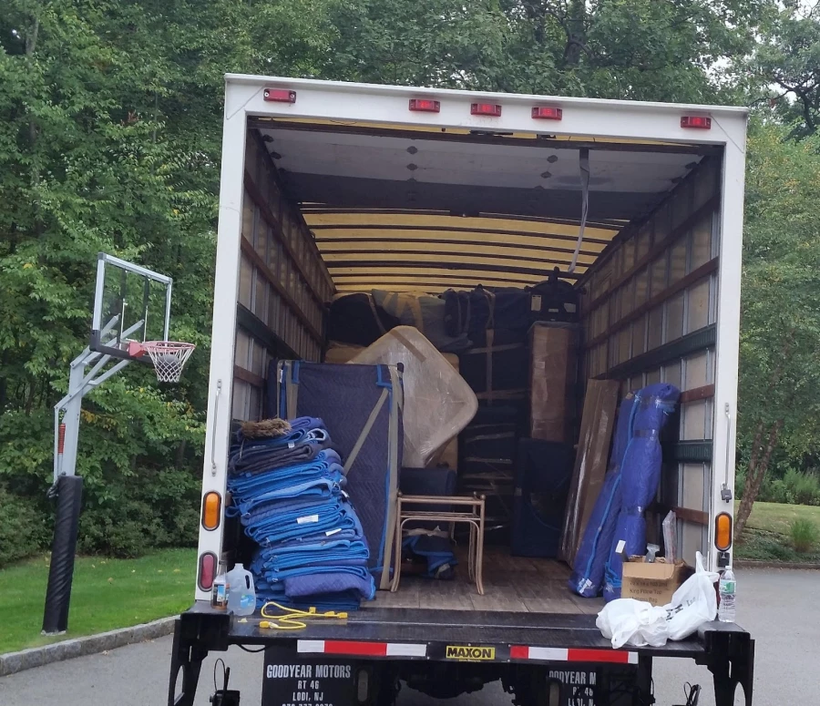 Gator Relocators Moving and Storage LLC_1