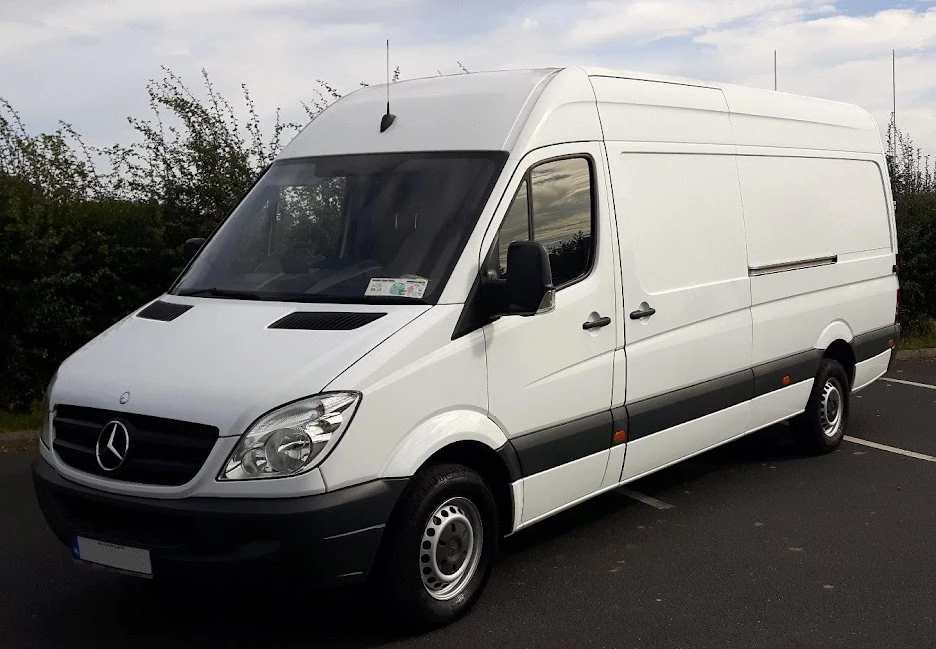 Go Delivery - Man with Van_1