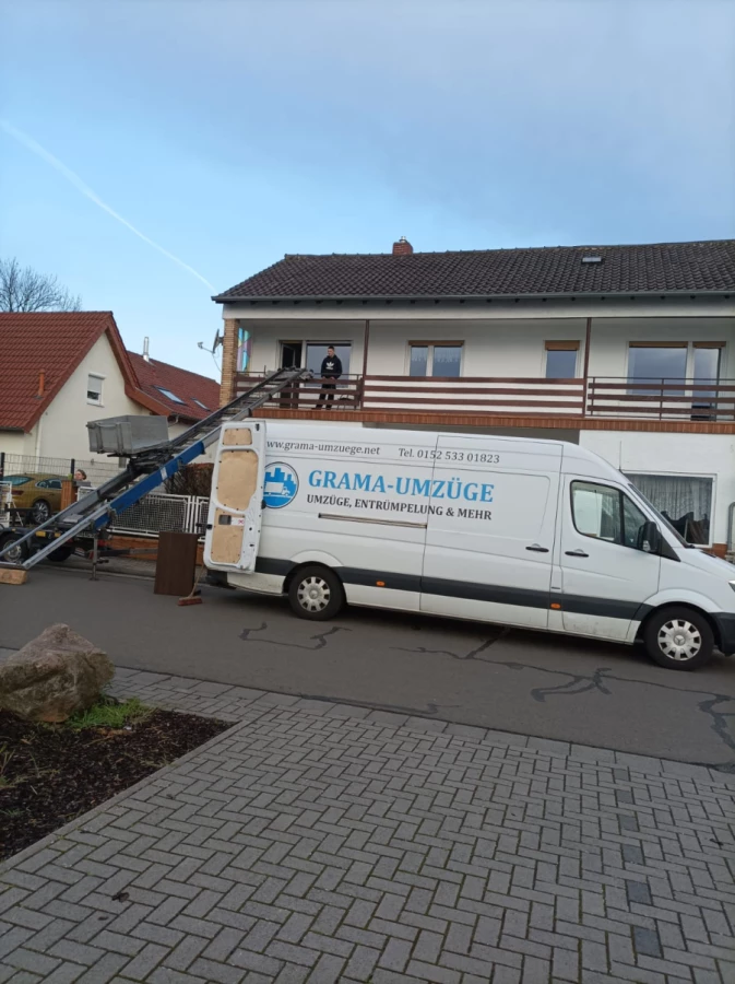 Grama Umzüge & Entrümpelung_1