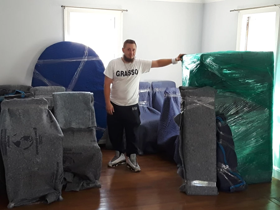 Grasso Family Moving_4