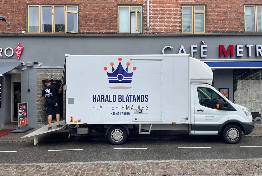 Harald Blåtands Flyttefirma_2