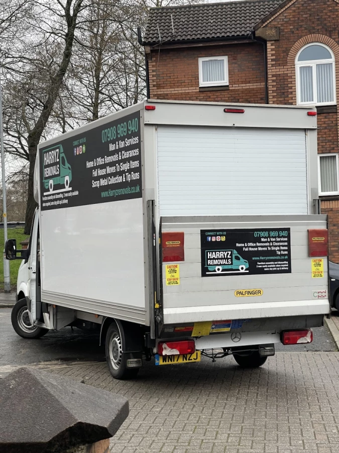 Harryz Removals_4
