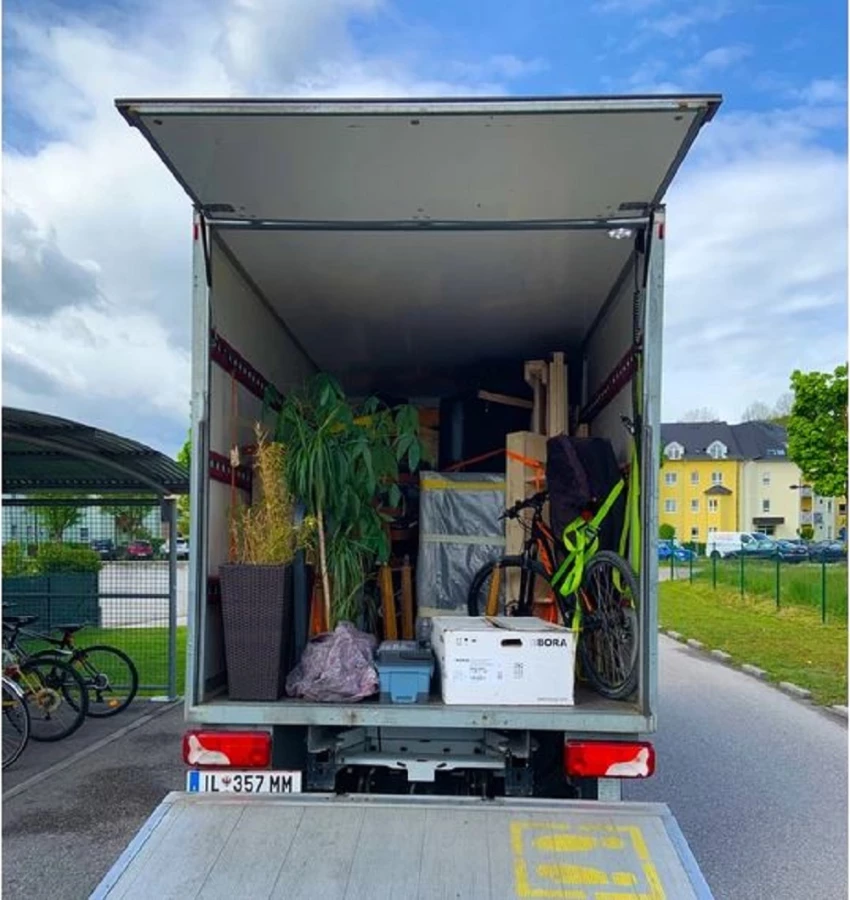 Hartmann Mario Möbeltransporte Übersiedlung_1