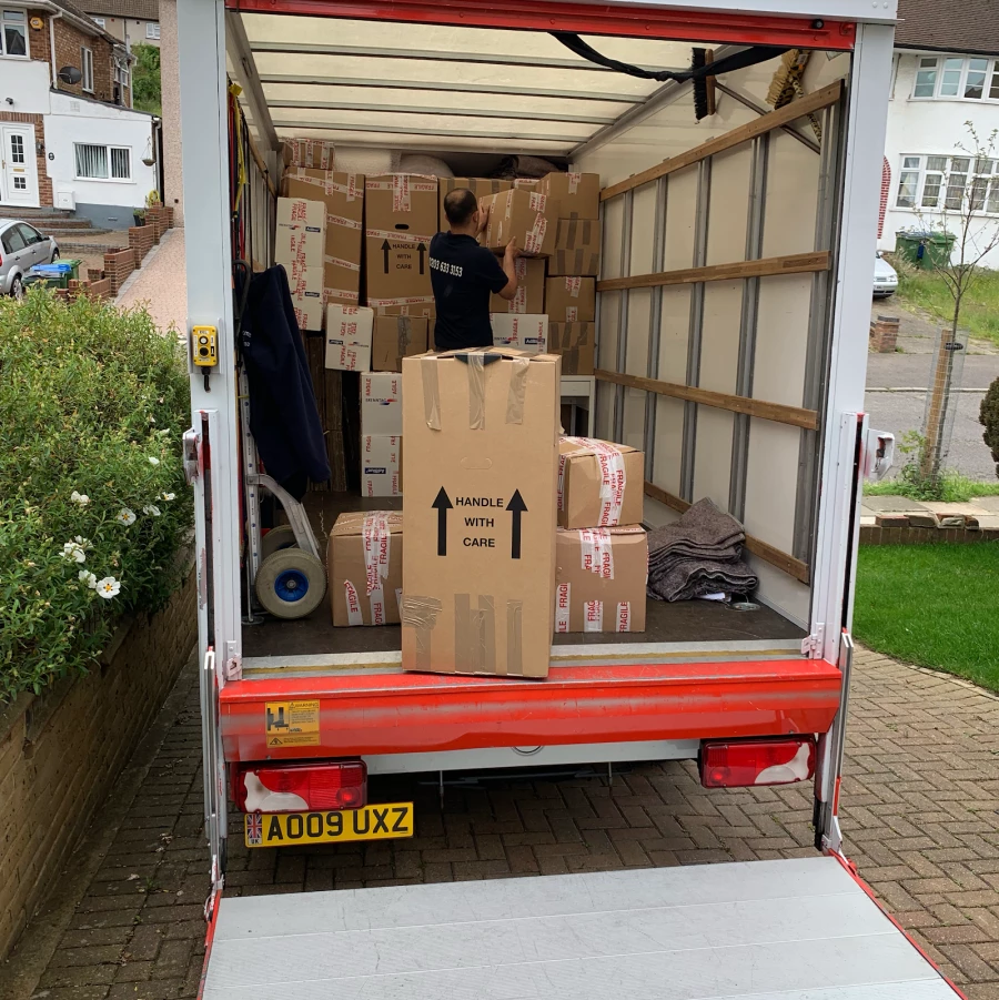 Hello Removals_2